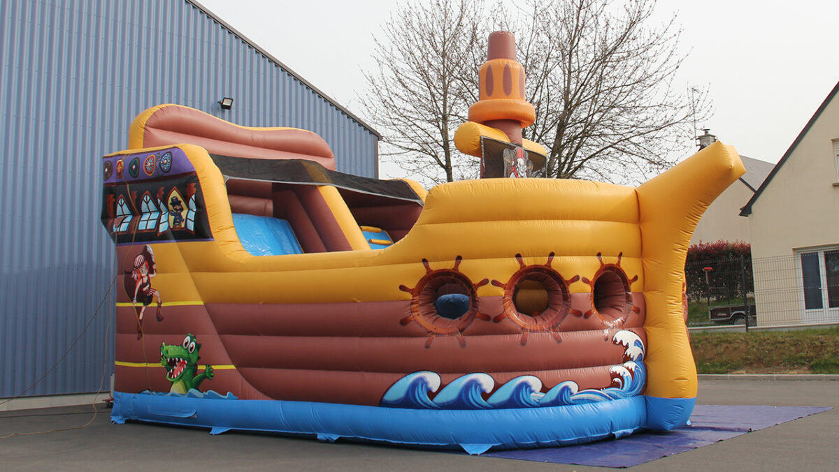 BATEAU PIRATE – TOBOGGAN 300