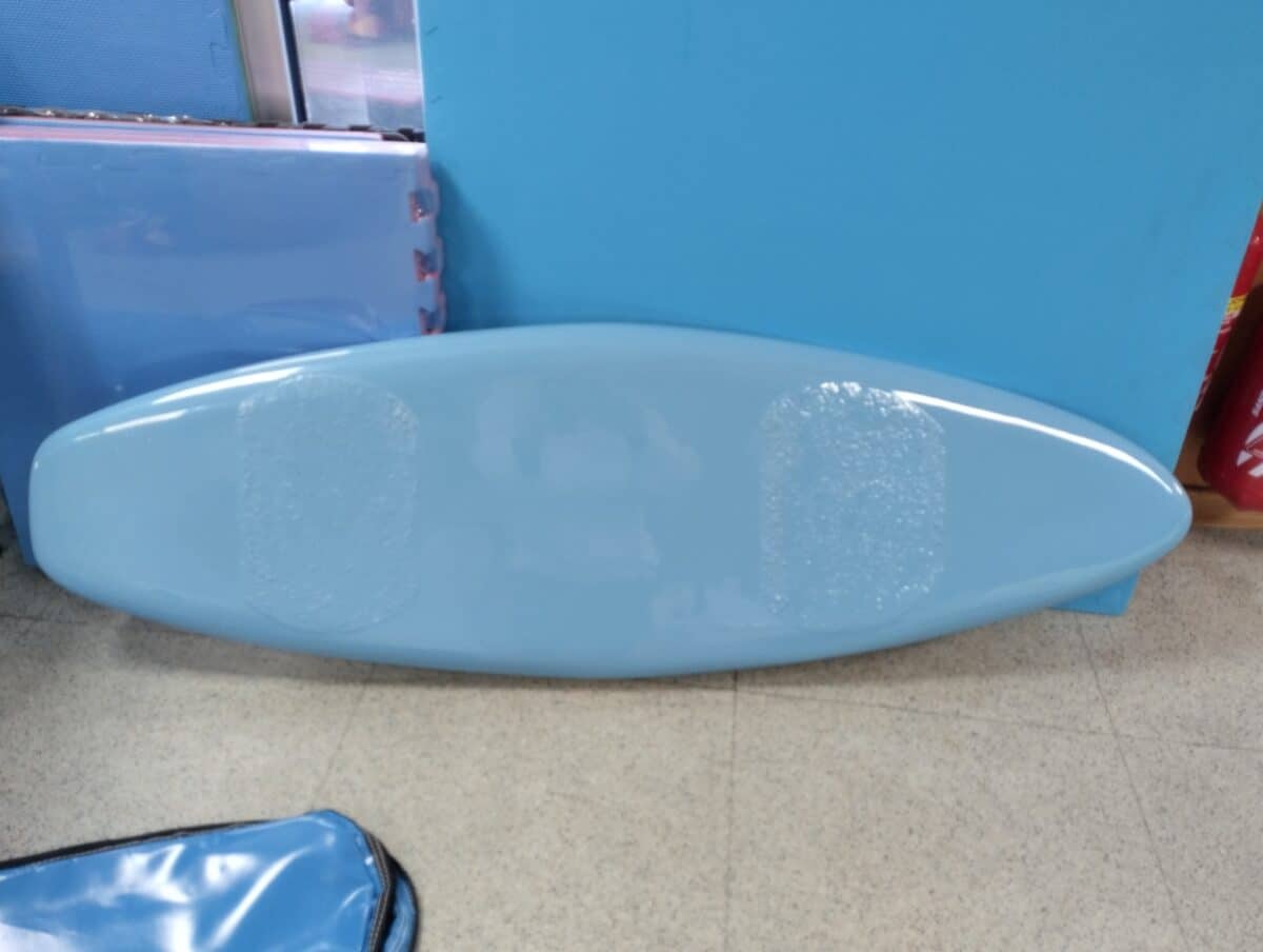 SUJET PLANCHE DE SURF