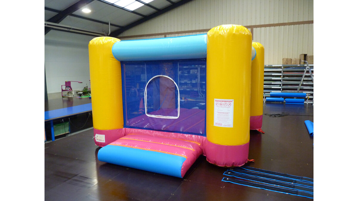 BAIN ROMAIN AVEC TOIT