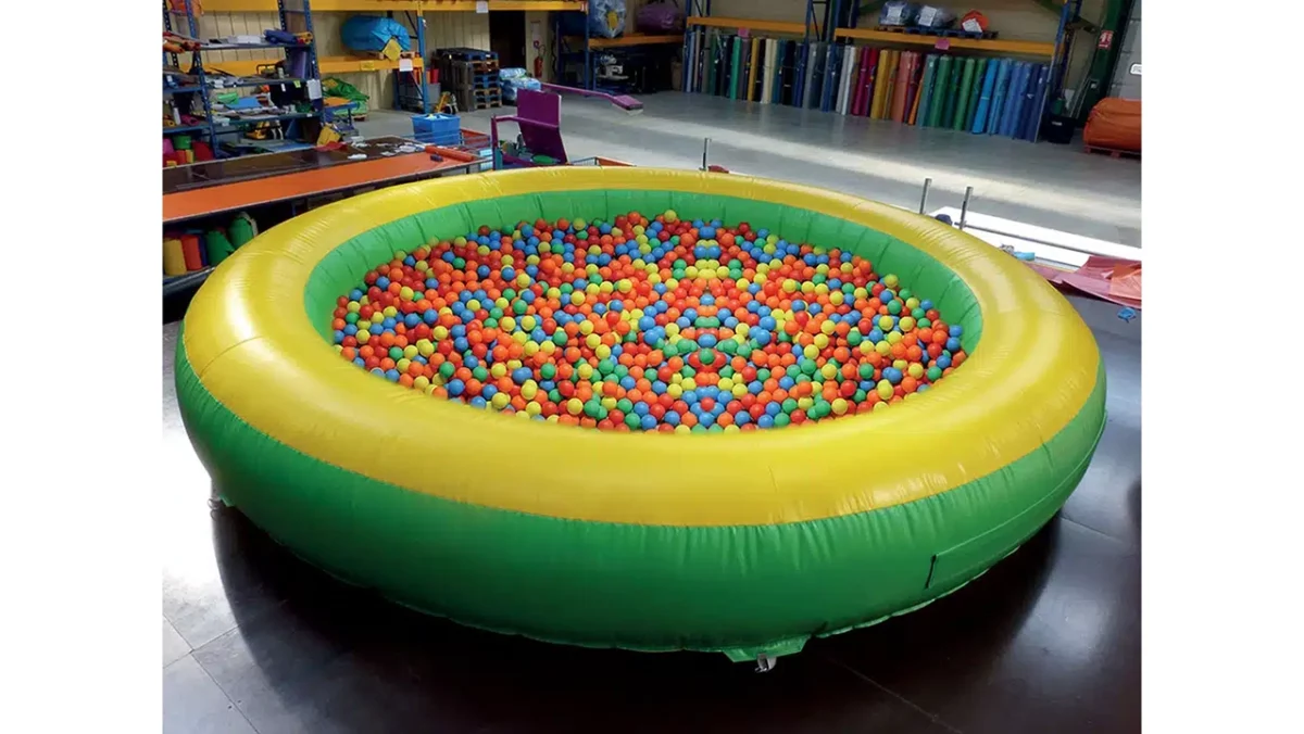 BAIN ROMAIN AVEC TOIT