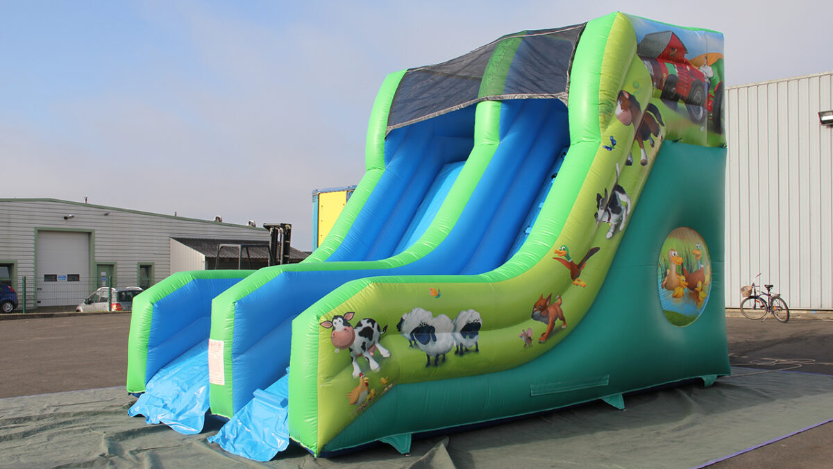 TOBOGGAN THEME FERME 320 GONFLABLE