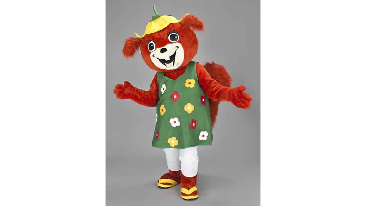 ECUREUIL PETITES FLEURS