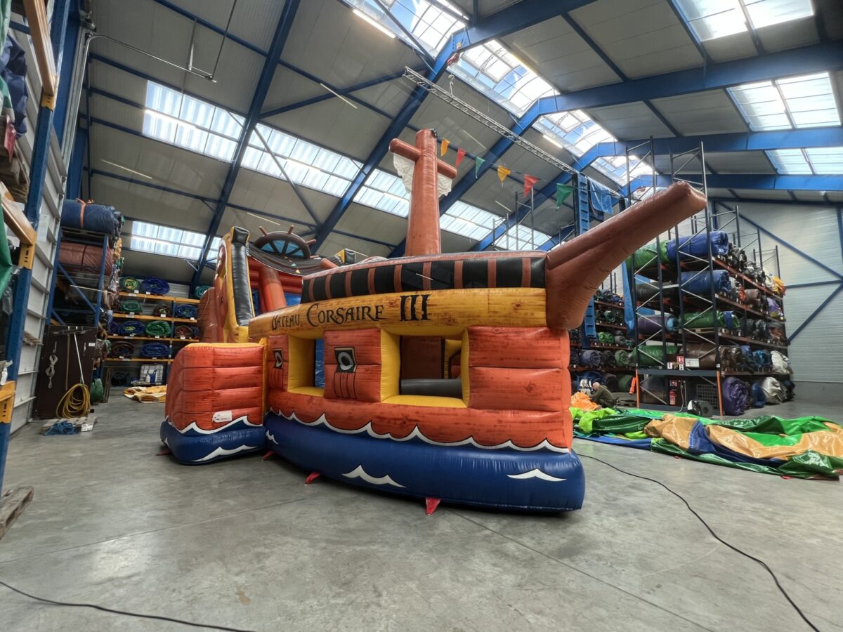 BATEAU PIRATE 2 modules