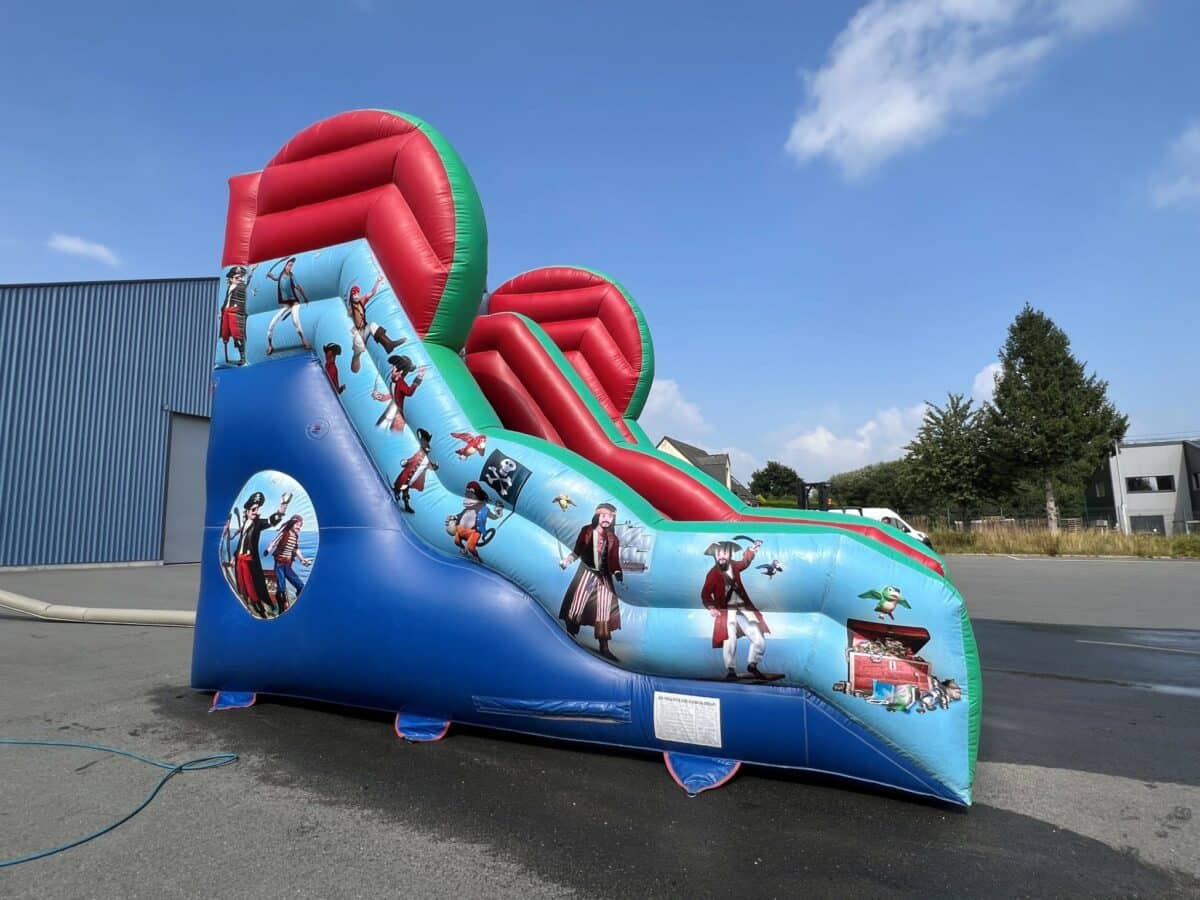 TOBOGGAN 320 PIRATE